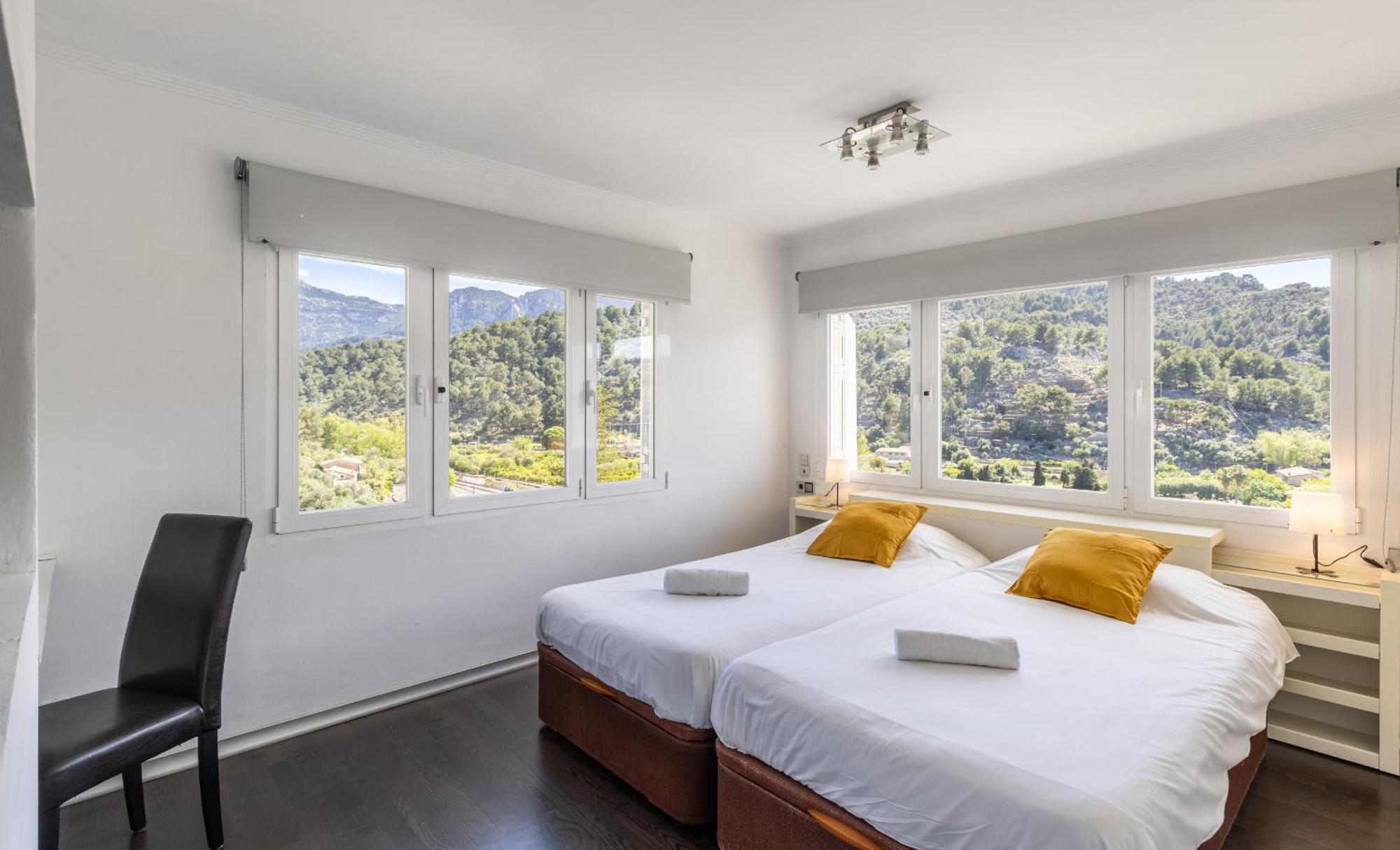Bellavista Attic Apartment *